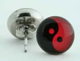 Yy black-red circular reference stud
