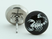 Scorpion black circular reference stud