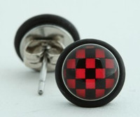 Check black-red circular reference stud
