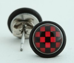 Check black-red circular reference stud