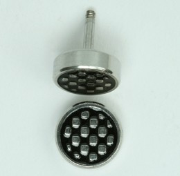 Check S&M fake piercing