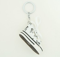 Shoe skull white mix key ring