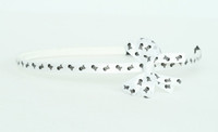 Skulls white small bow