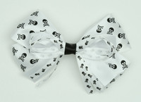 Skull white big hair clips piece