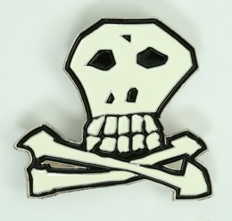 Skull bone white medium buckle