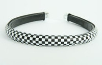 Metal check black-white medium tiara