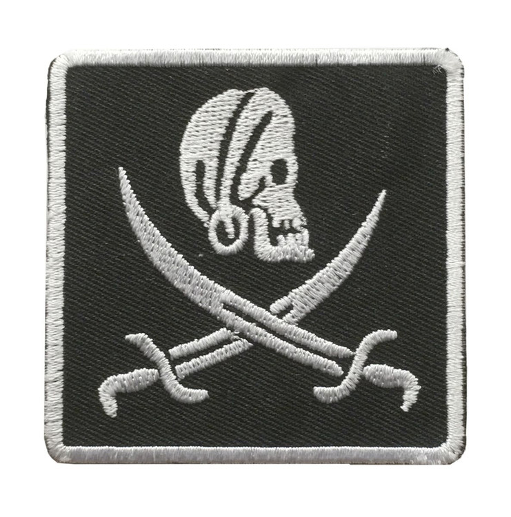 Pirate black-white squared skull big