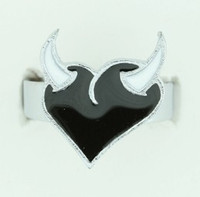 Heart horn black-white sweet ring