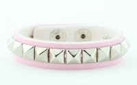 Square L.pink studs small stud