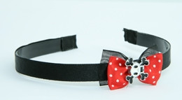 Black-red / skull squared black-white red bow & skull