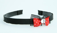Black-red / skull tooth white red bow & skull
