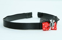 Black-red / skull tooth black red bow & skull