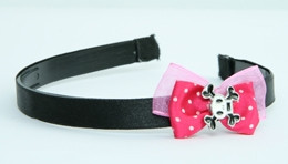 Pink / skull square white dark pink bow & skull
