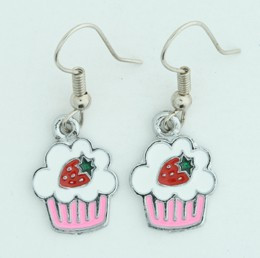 Cake sweet pendant