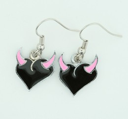 Heart horn black-pink sweet pendant