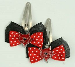 Black-red / cat red Red animal