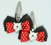 Black-red / cat white red animal