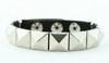 Square big studs medium stud