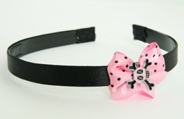 Skull cross eye pink light pink bow & skull
