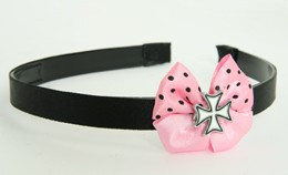 Herocross white light pink bow & mix