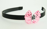 Cat bone black-white light Pink bow & animal