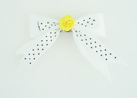Dot white / flower yellow white flower