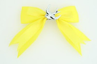 Yellow / swallow white yellow animal