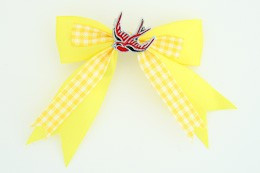 Yellow / swallow red yellow animal