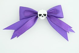 Purple / skull plain white dark purple skull