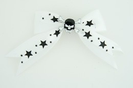 White / skull tooth black white skull