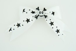 White / skull cross eye white white skull