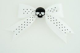 Dot white / skull plain black white skull
