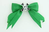 Green / skull cross eye white green skull
