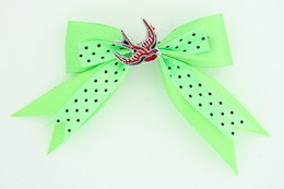 Dot green / swallow red green animal