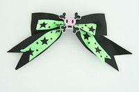 Bl-green / skull squared pink black-green skull