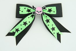 Bl-green / skull tooth pink black-green skull