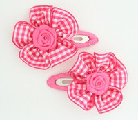 Check C pink flower hair clips pair