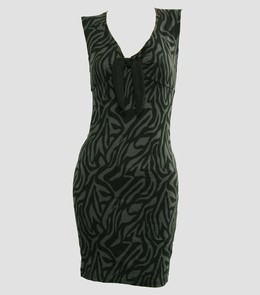 Front - DV zebra grey V neck pin up