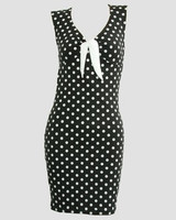 Front - DV dot L black-white V neck pin up