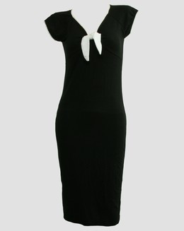 Font - DV black lace V neck pin up