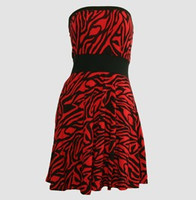 Front - DB zebra red strapless pin up