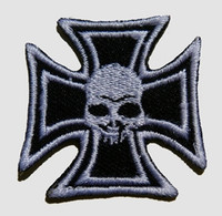 S herocross skull black medium patch