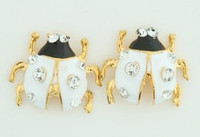 S ladybug white stone stud