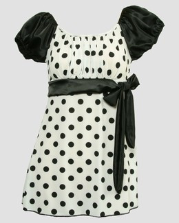 Front - S long white-black classic top pin up