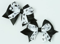 Skull black / white-black cute baby hair clips pair