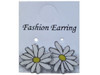 Daisy flower stud earring