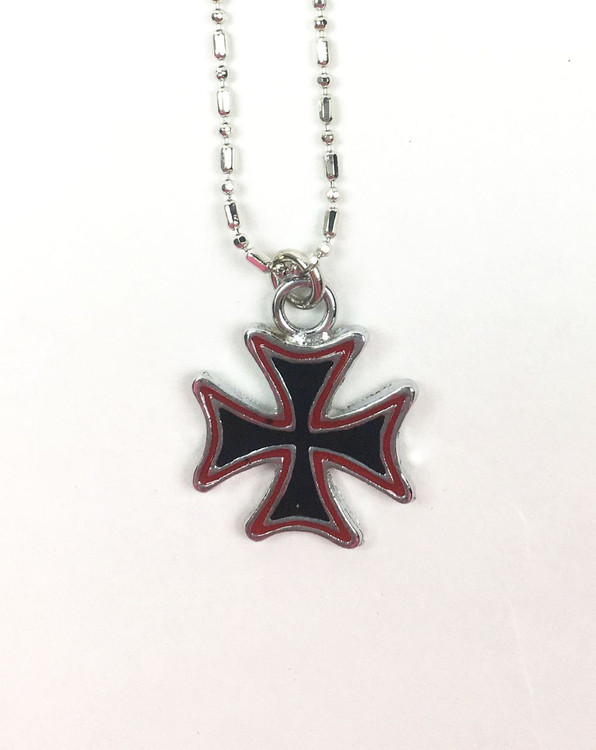 Herocross black red mix necklace pendant 