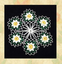 Daisy chain doily
