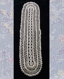 Oblong table runner