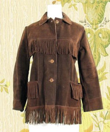 Hip fringed suede coat